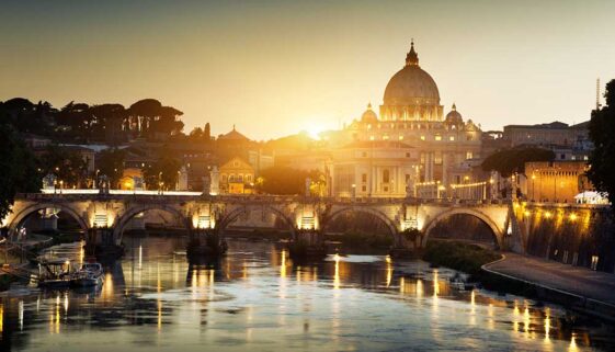 A-winters-night-in-the-Vatican_F